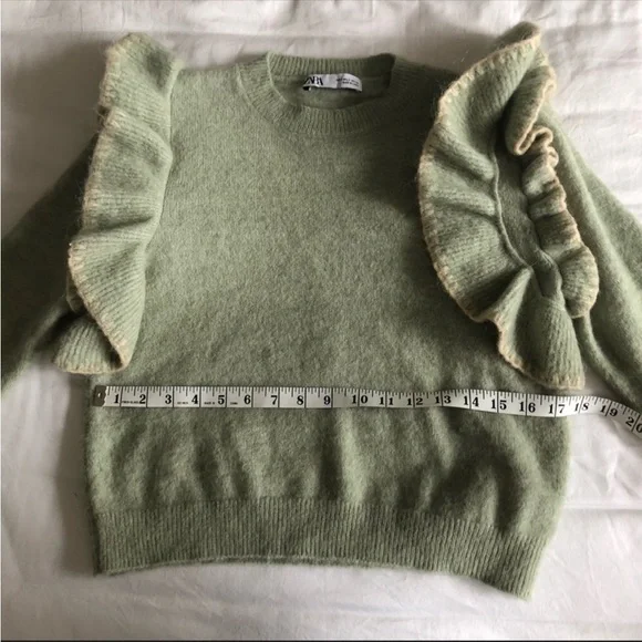Zara Green Ruffle Shoulder Statement Sweater - Picture 9 of 9